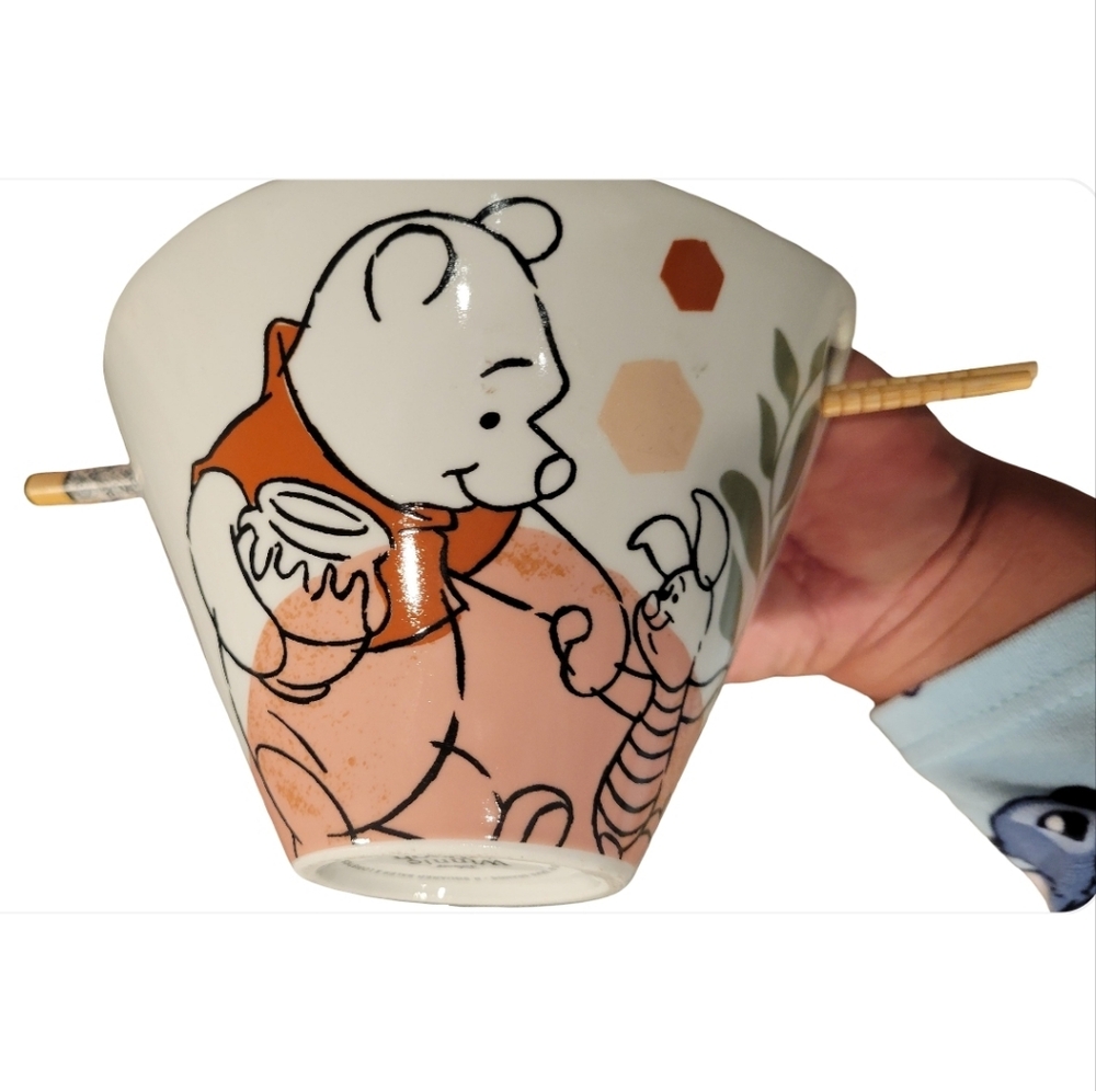 Winnie the Pooh Noodle Bowl W/ Chopsticks. NWOT - Picture 2 of 6